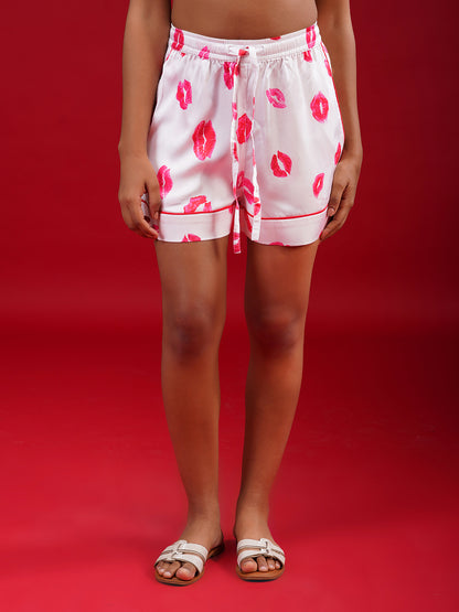 Kiss Kiss Shorts Set