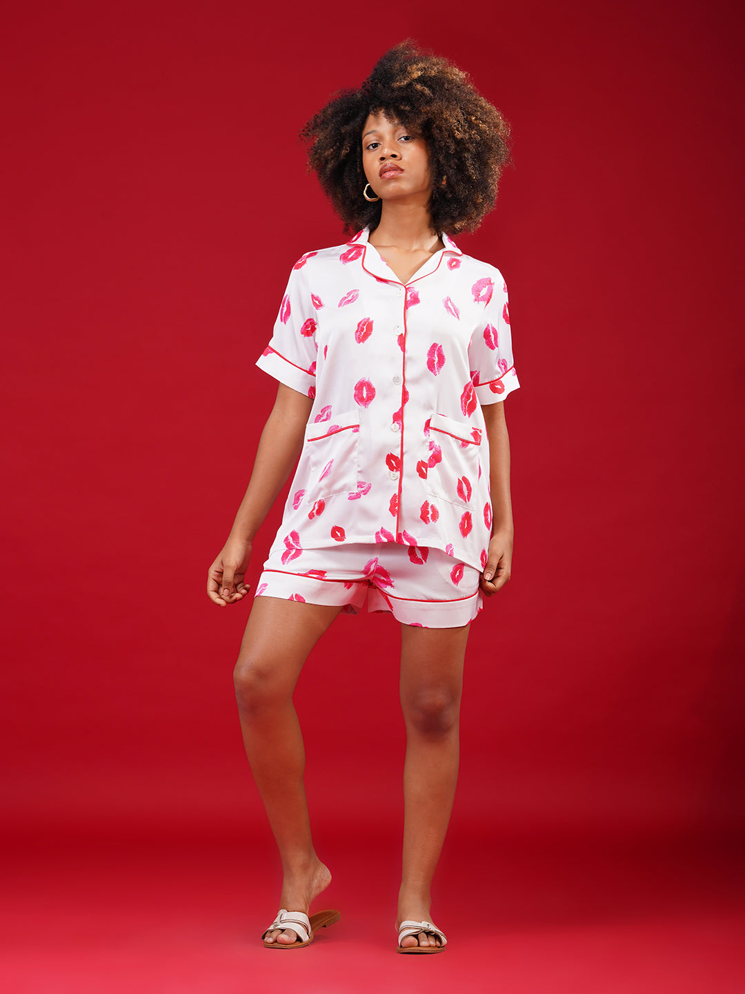 Kiss Kiss Shorts Set