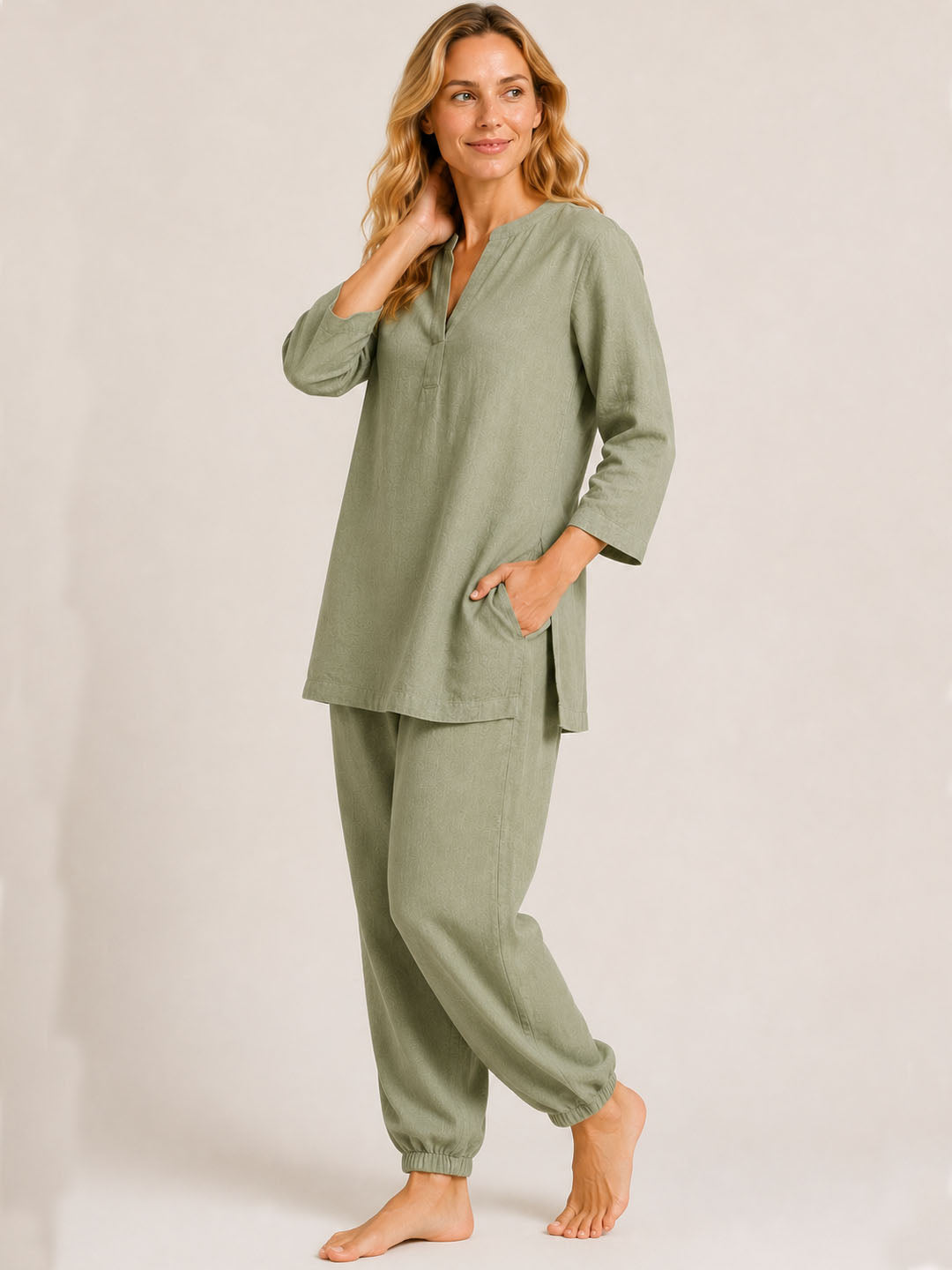 THE AANGAN LINEN SET