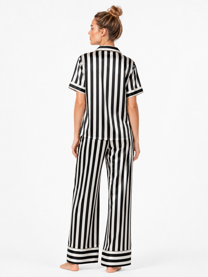 Éclipse Satin Pajama Set