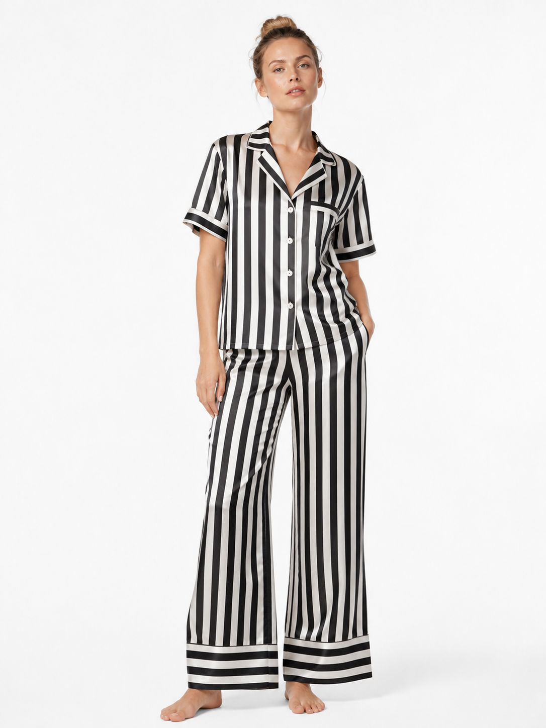 Éclipse Satin Pajama Set