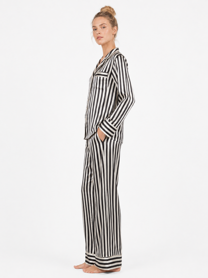 Éclipse Satin Classic Pajama Set