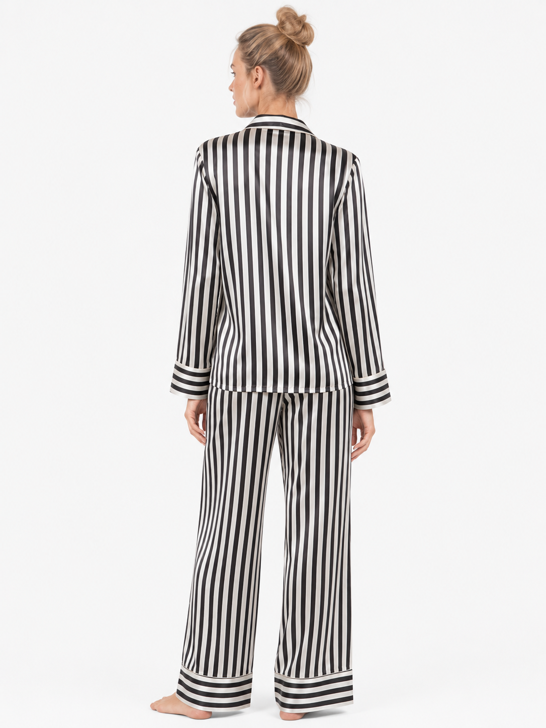 Éclipse Satin Classic Pajama Set