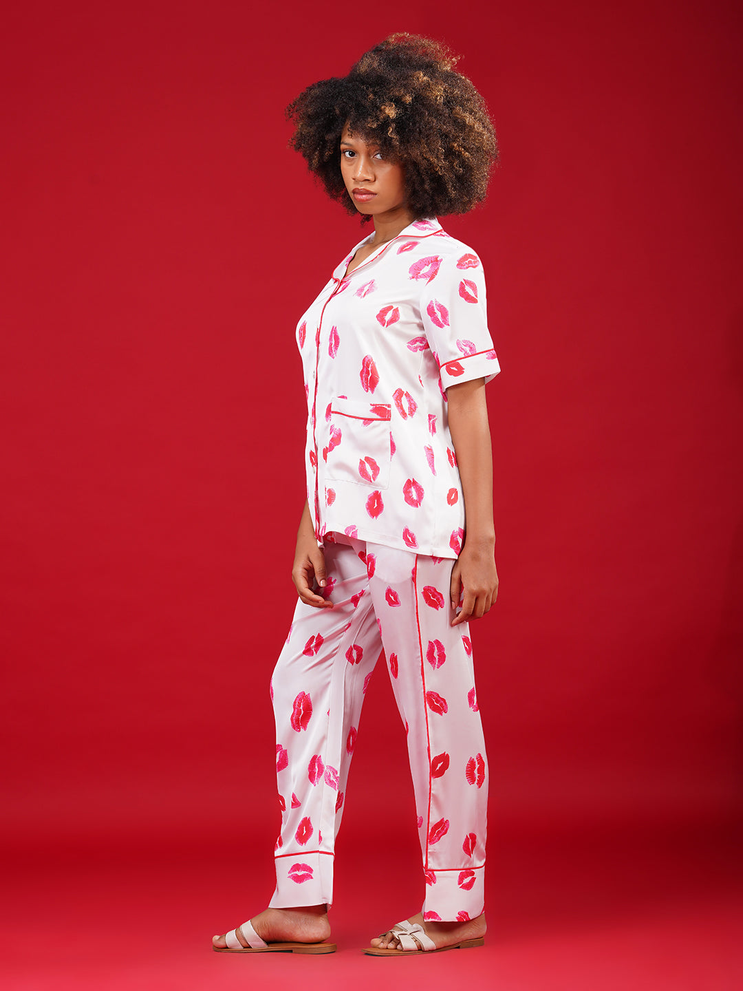 Kiss Kiss Pajama Set