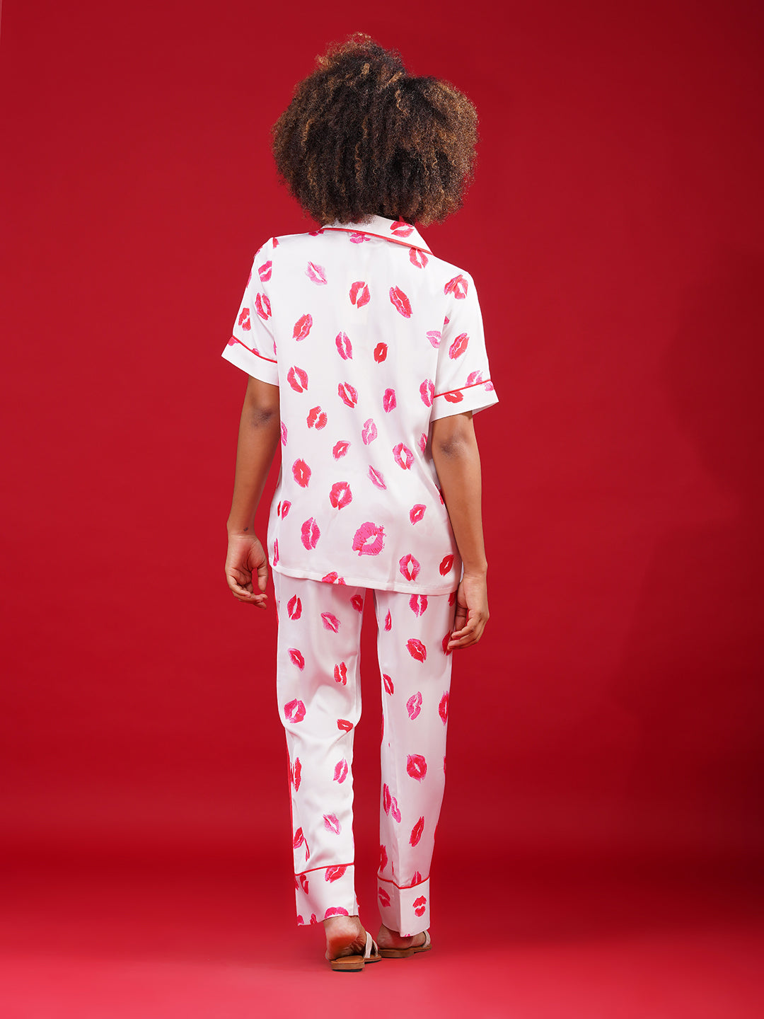 Kiss Kiss Pajama Set